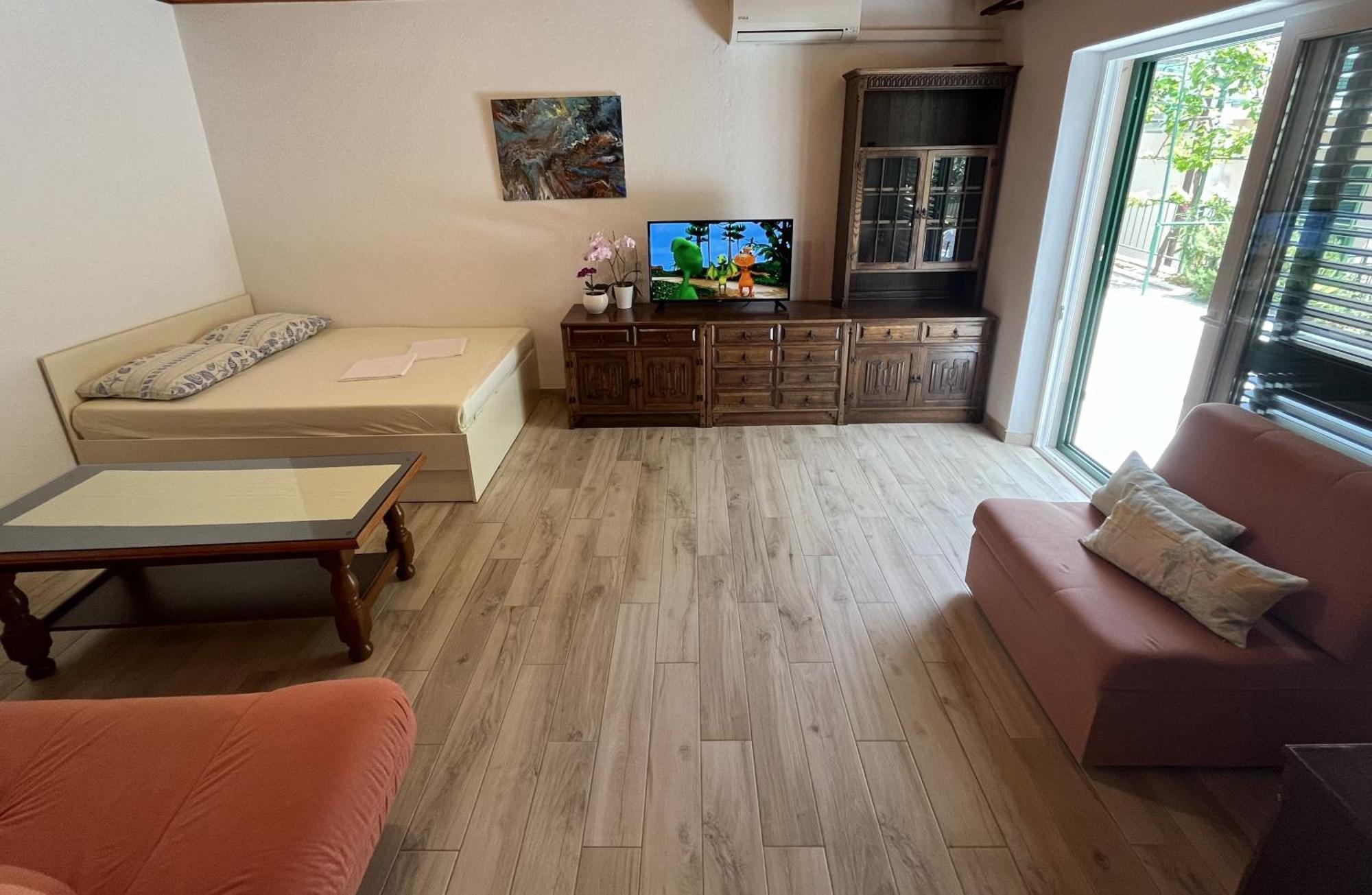 Apartments Tomas 브렐라 외부 사진
